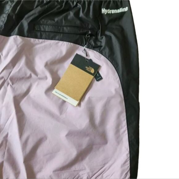 The North Face Hydrenaline 2000 woven shorts in lilac and black Plus Size 3X New - Picture 10 of 14